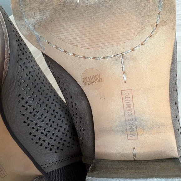 Vince Camuto Peera Khaki Verona ankle Booties Size 5 Dark Brown - Picture 4 of 11